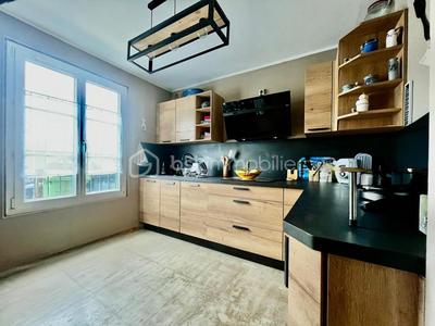 Maison - 118 m² - 6 pièces