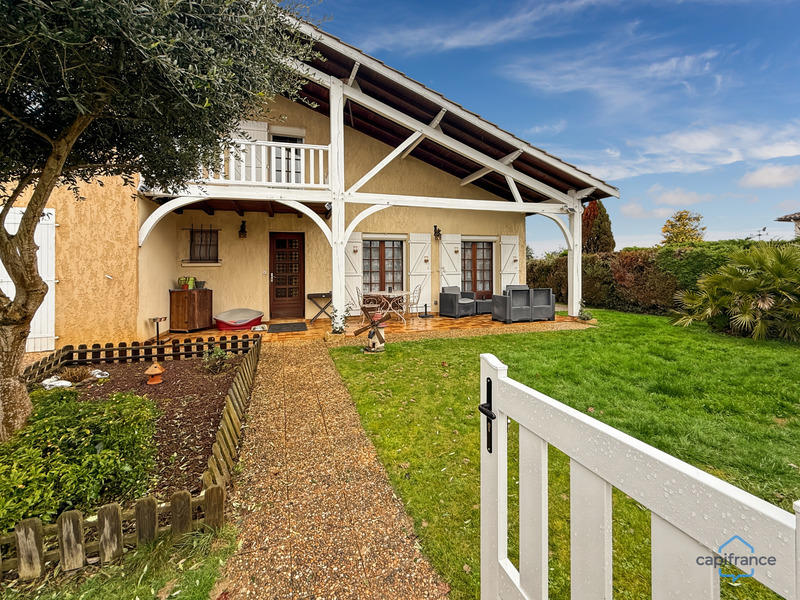 Maison - 110 m² - 4 pièces