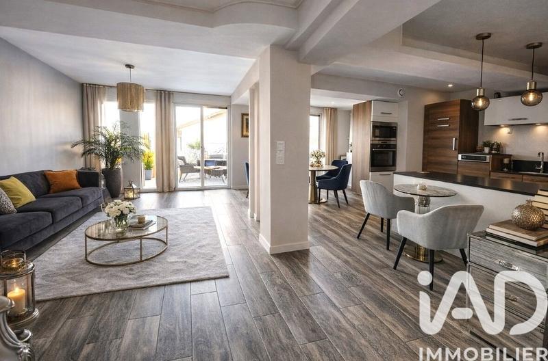 Appartement - 94 m² - 3 pièces