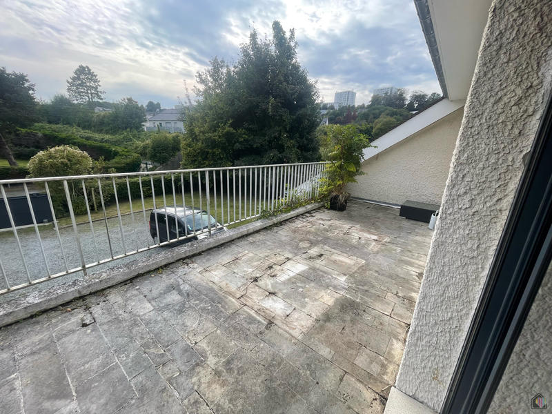 Maison contemporaine - 140 m² - 4 pièces