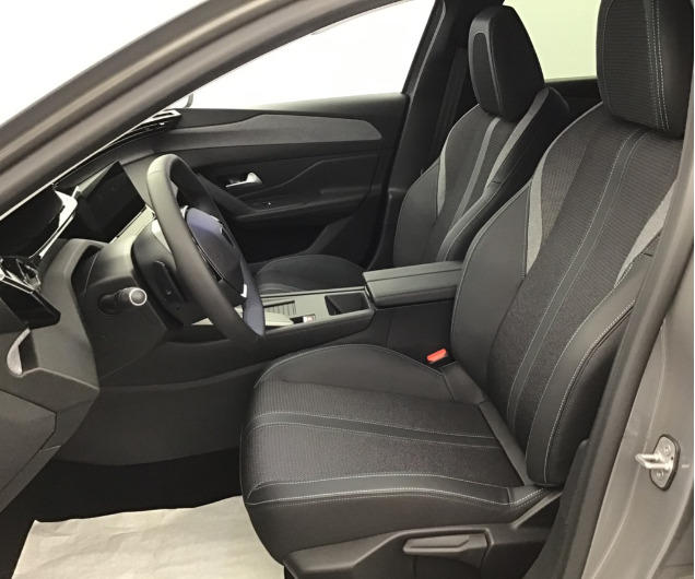 Peugeot 308 Allure 1.5 BlueHDI 130cv Eat8