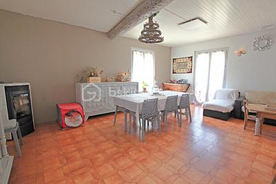 Maison - 160 m² - 5 pièces