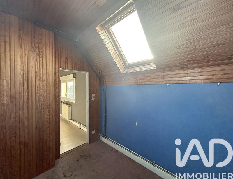 Maison - 93 m² - 5 pièces