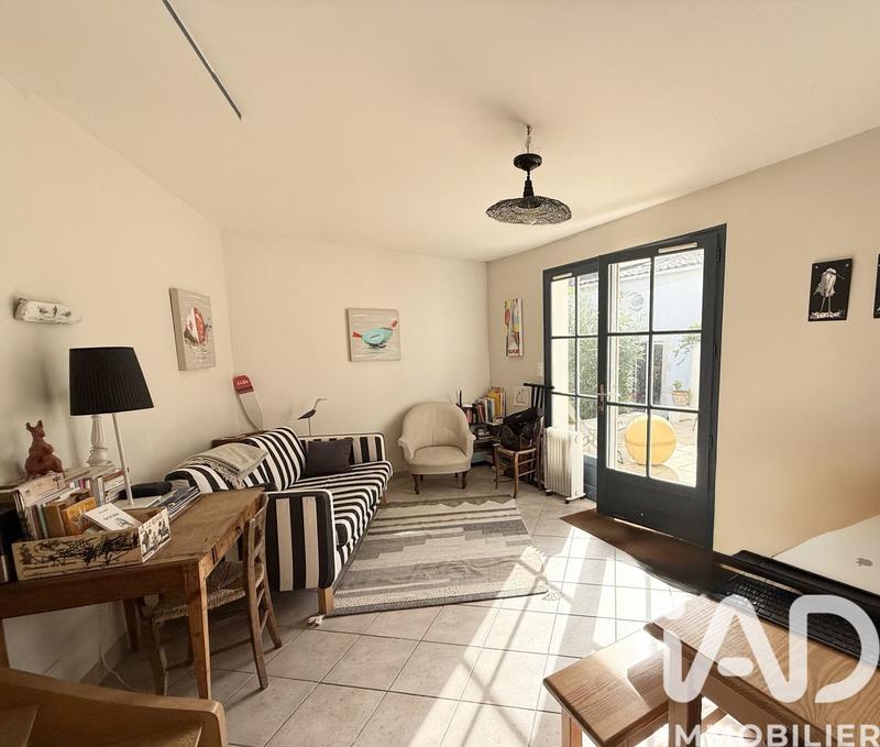 Maison - 244 m² - 13 pièces