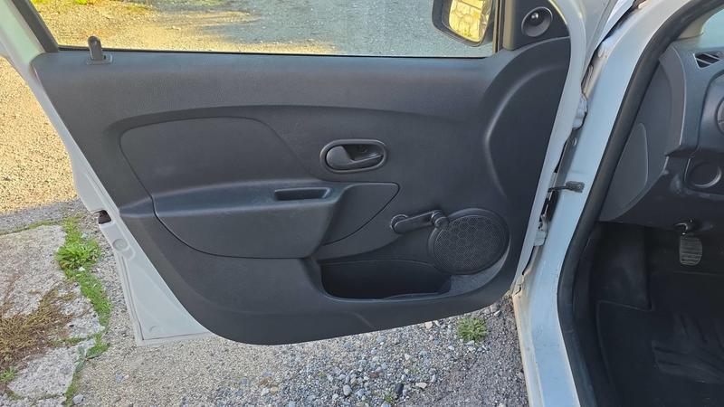 Dacia Sandero II 1.2 75 Serie Limitee Music