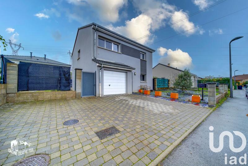 Maison - 110 m² - 5 pièces