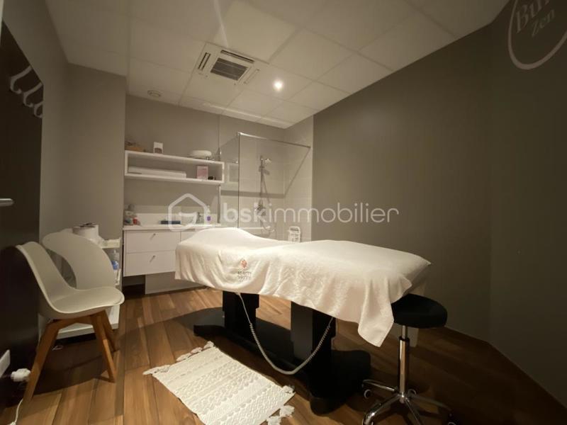 Beauté / Bien-être - 130 m²