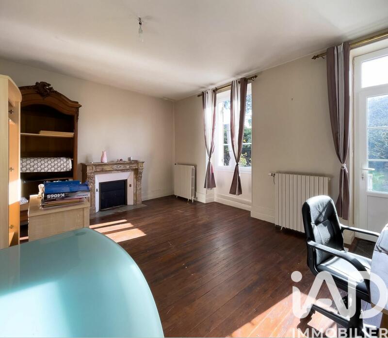 Maison - 420 m² - 10 pièces