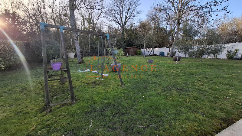 Maison - 140 m² - 6 pièces