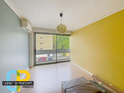 Appartement - 81 m² - 3 pièces