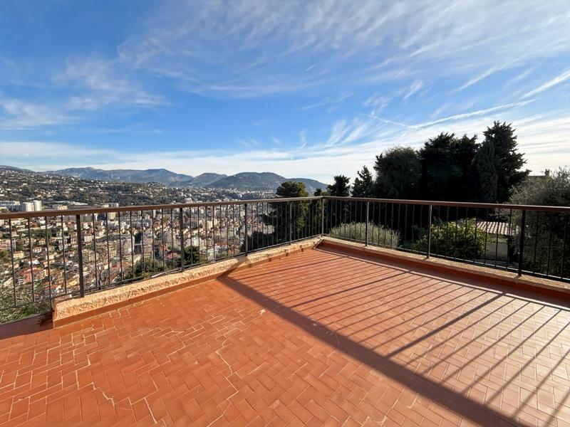 Villa - 160 m² - 5 pièces