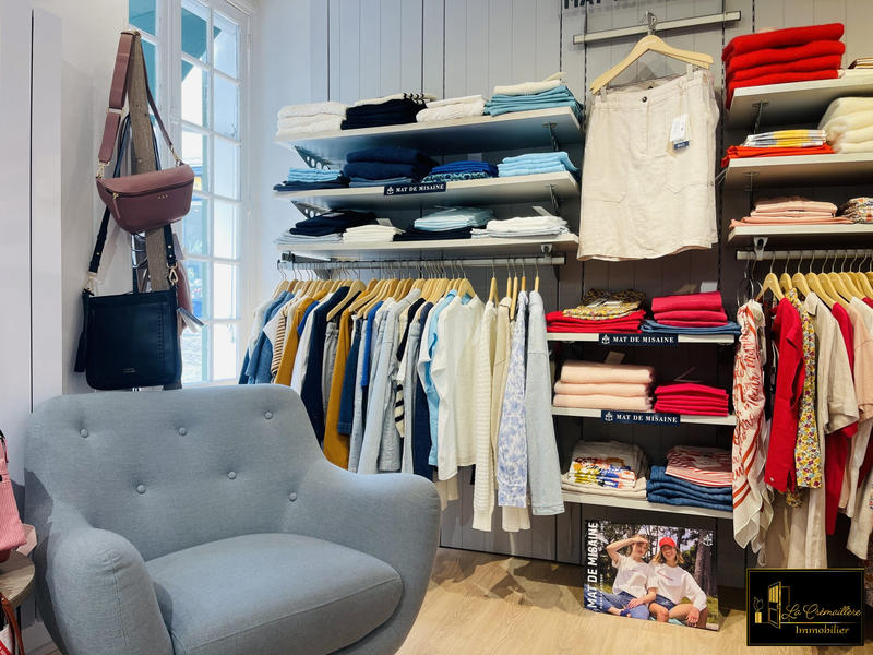Fonds de commerce - Magasins - 59 m²