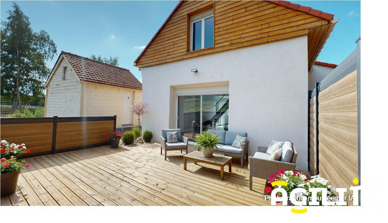 Maison - 181 m² - 6 pièces