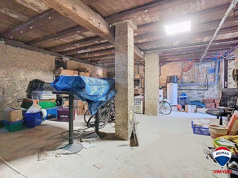 Maison - 158 m² - 7 pièces