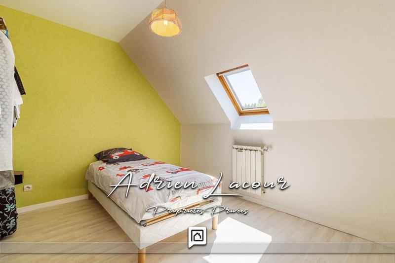 Maison - 107 m² - 7 pièces