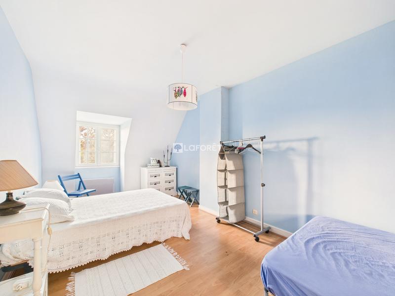 Maison traditionnelle - 138 m² - 6 pièces