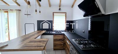 Maison - 190 m² - 8 pièces