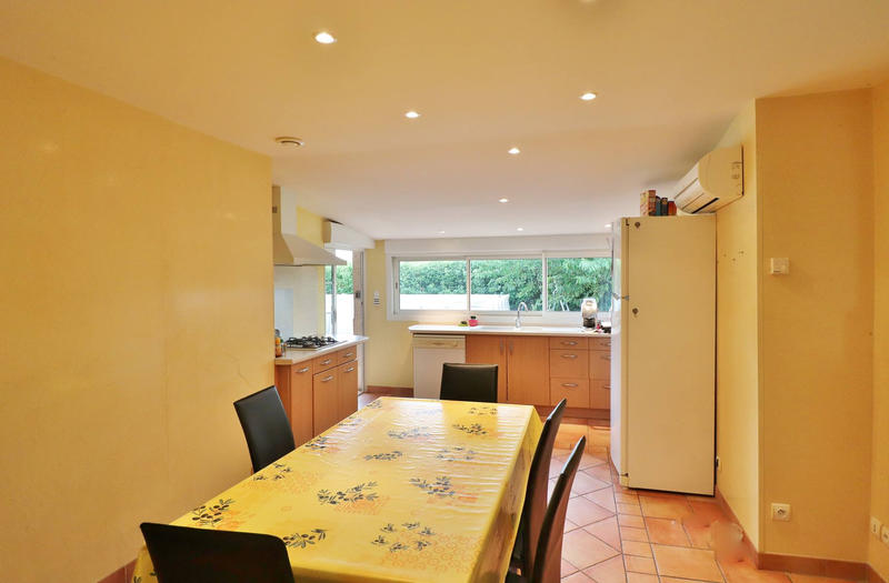 Villa - 192 m² - 6 pièces