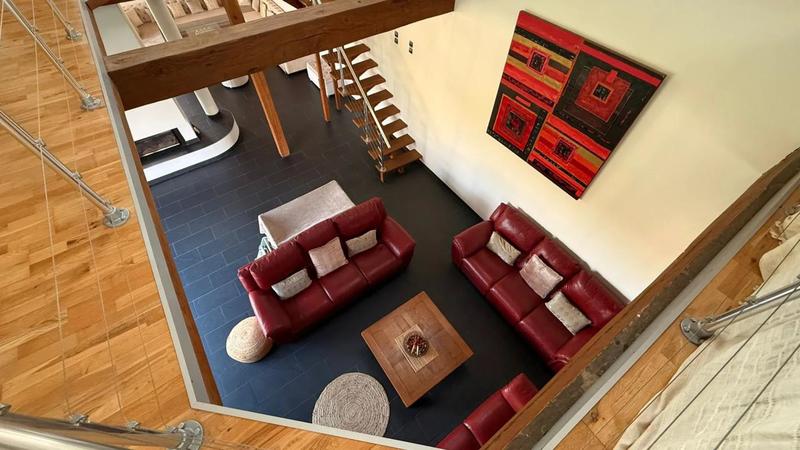 Maison - 370 m² - 8 pièces