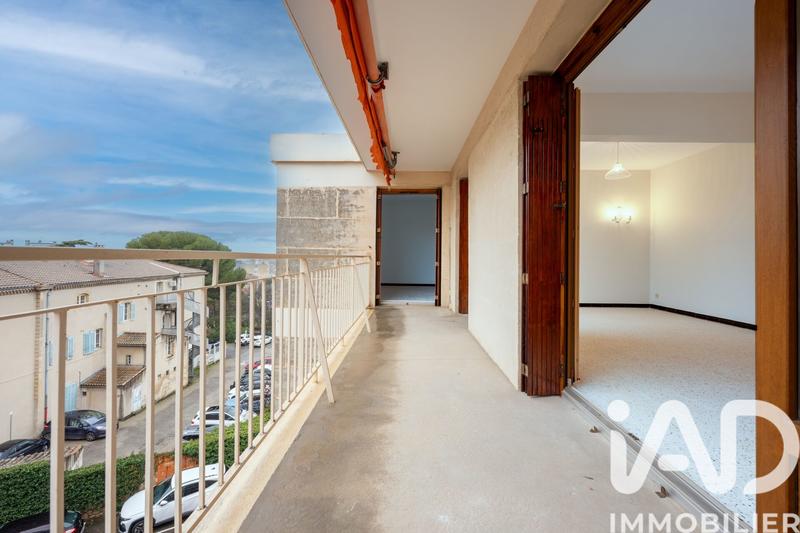 Appartement - 96 m² - 5 pièces