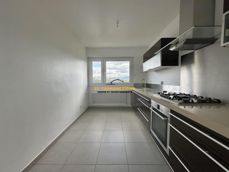 Appartement - 79 m² - 4 pièces