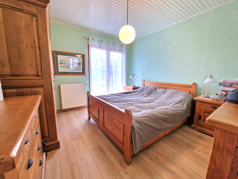 Maison - 196 m² - 8 pièces