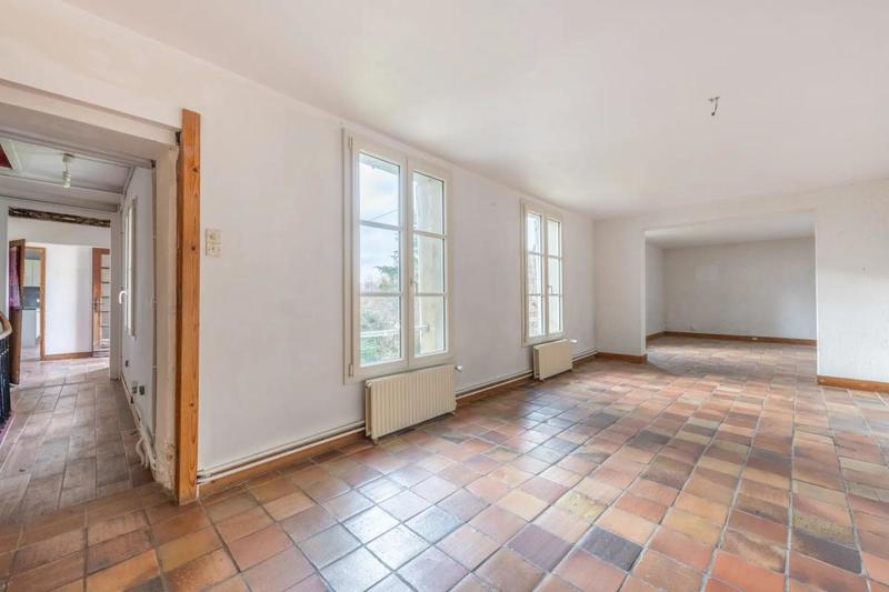 Maison - 196 m² - 7 pièces