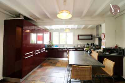 Maison - 171 m² - 4 pièces