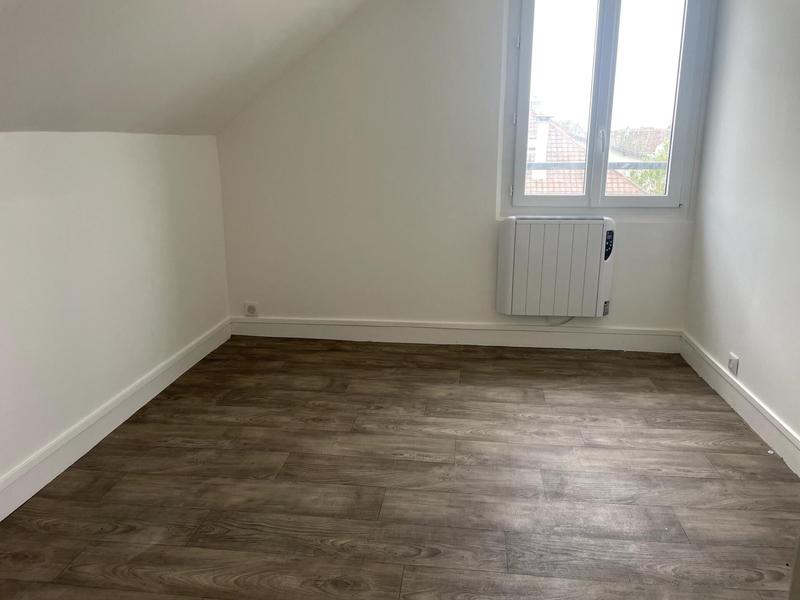 Appartement - 81 m² - 5 pièces