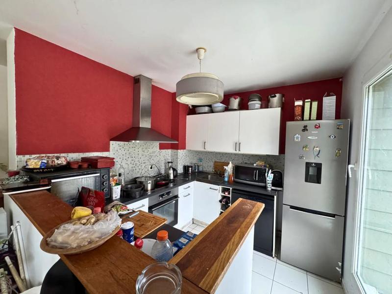 Appartement - 80 m² - 7 pièces