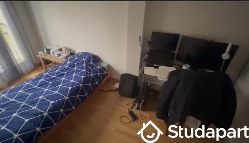 Chambre - 12 m² - 1 pièce