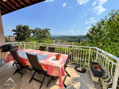 Maison - 174 m² - 6 pièces