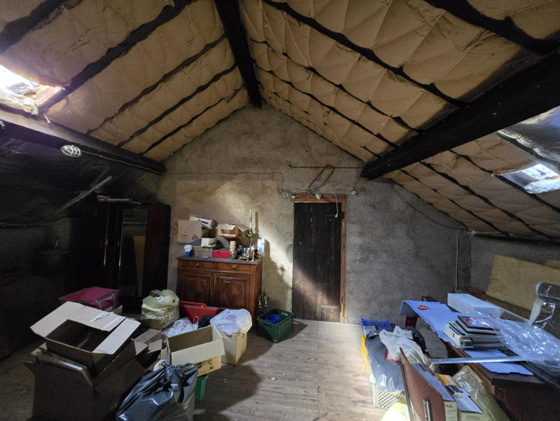 Maison - 80 m² - 5 pièces