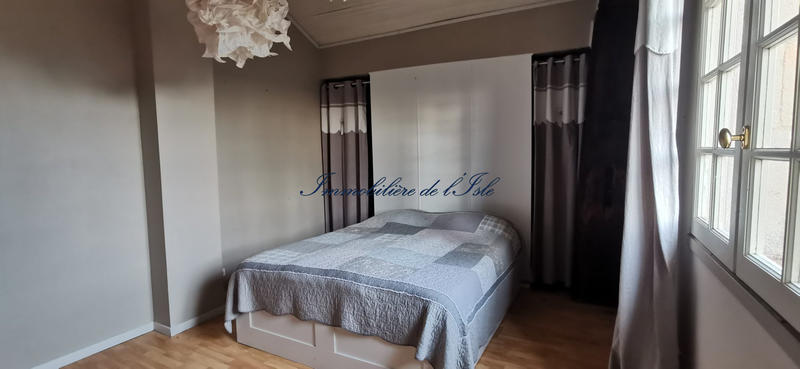 Maison - 160 m² - 5 pièces