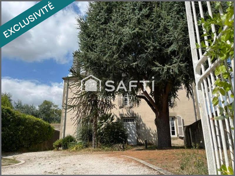 Maison de maîtres - 216 m² - 9 pièces