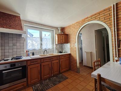 Maison - 104 m² - 4 pièces