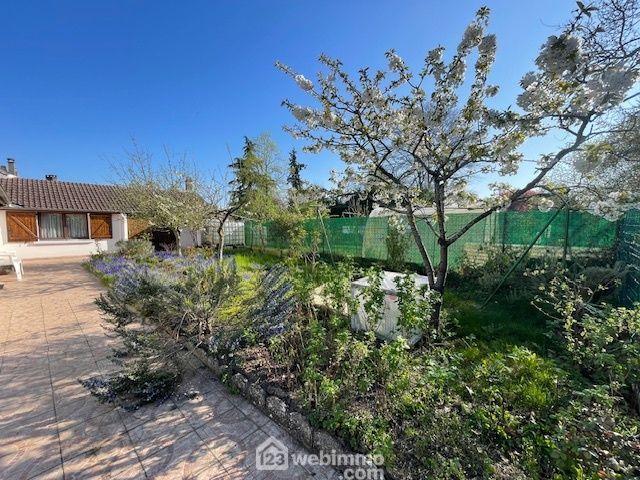 Maison de village - 92 m² - 5 pièces