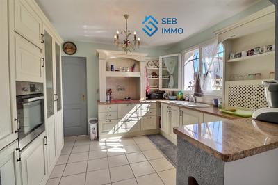 Maison - 125 m² - 5 pièces