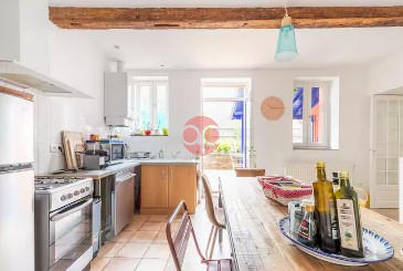 Maison - 94 m² - 3 pièces