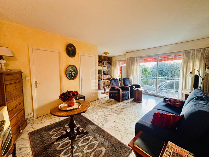 Appartement - 92 m² - 3 pièces