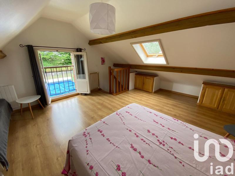 Maison - 224 m² - 10 pièces