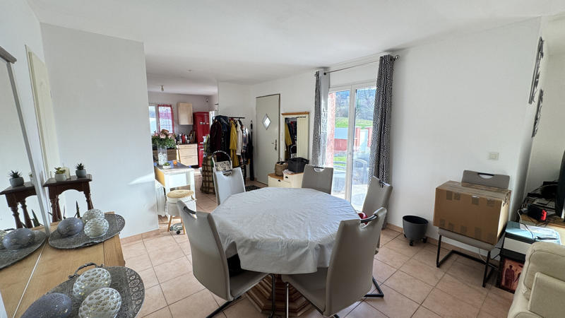 Maison - 105 m² - 6 pièces