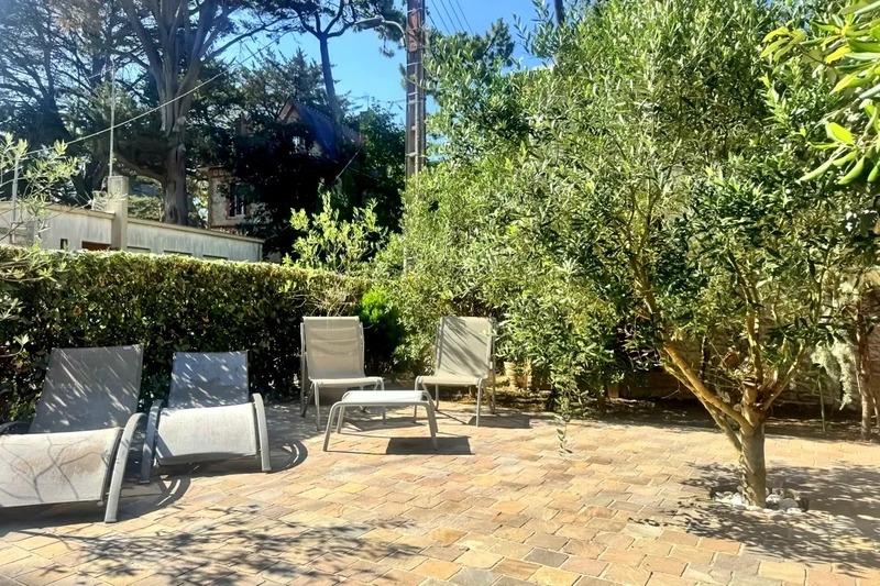 Appartement - 128 m² - 6 pièces