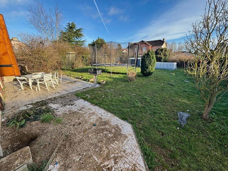 Maison - 110 m² - 4 pièces