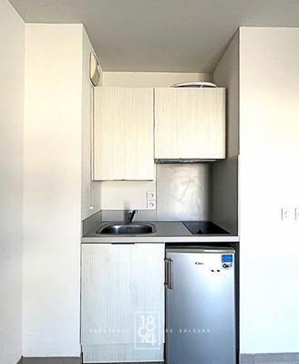 Studio - 18 m² - 1 pièce