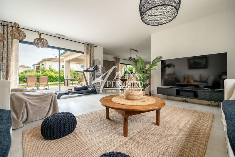 Maison contemporaine - 170 m² - 7 pièces