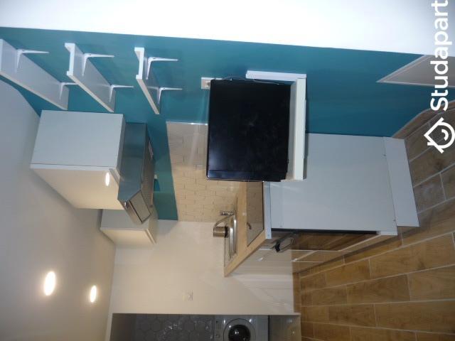 Chambre - 9 m² - 1 pièce