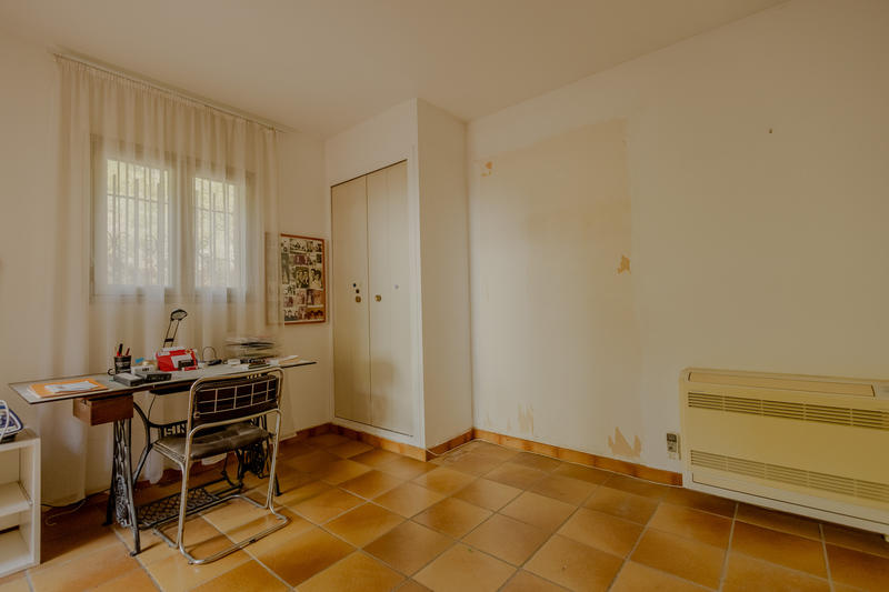 Maison - 250 m² - 5 pièces