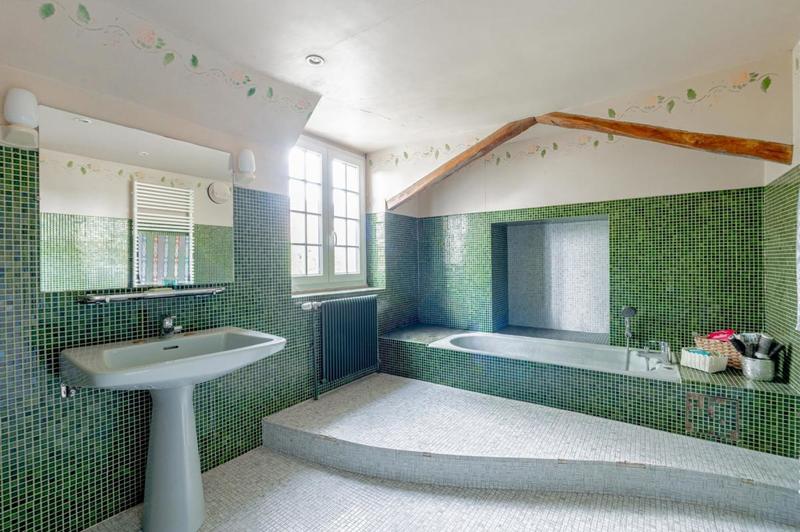 Maison - 353 m² - 9 pièces