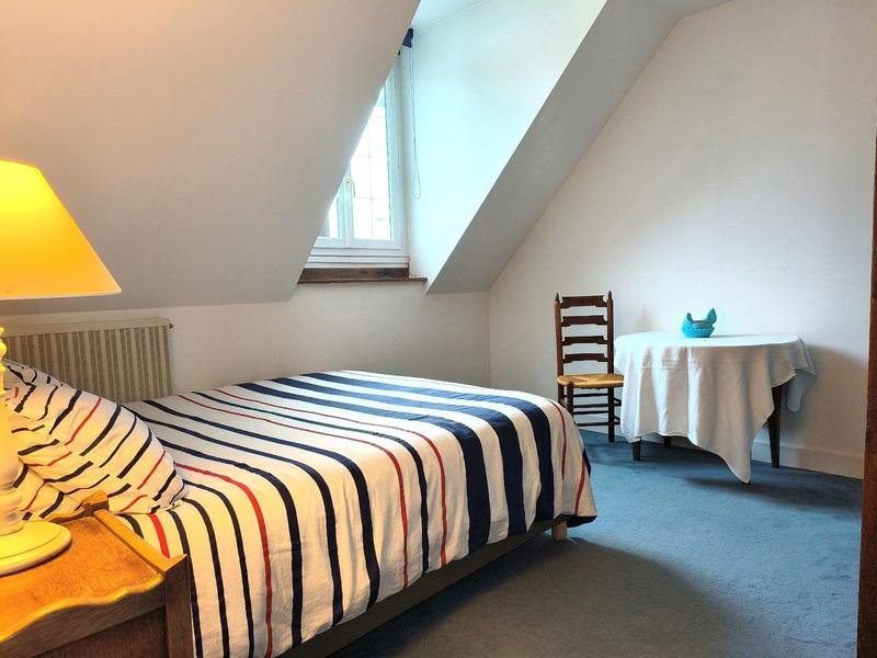 Maison traditionnelle - 102 m² - 5 pièces